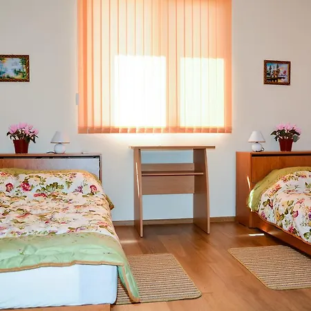 Ddenko Apartment *